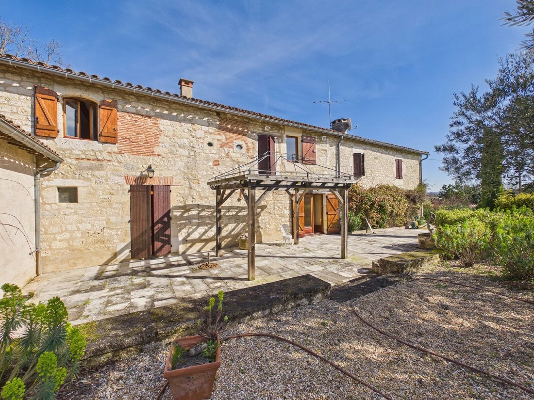 House in Cordes-sur-Ciel, Occitania, France 3 - 17494043