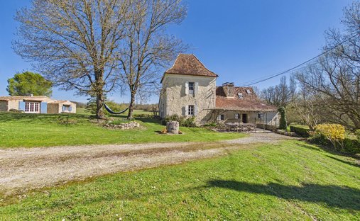 Casa a Issigeac, Nuova Aquitania, Francia 1