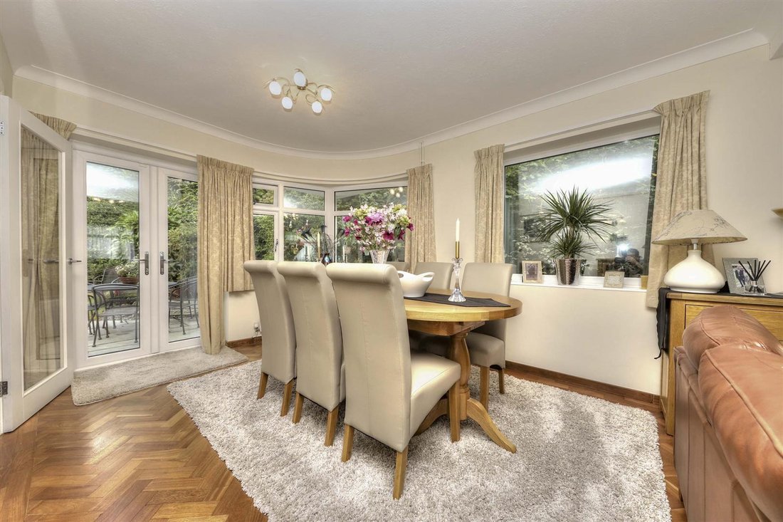House in Ruislip Manor, Hillingdon, England 5 - 17493185