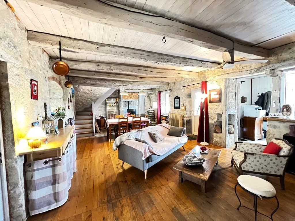House in Saint-Cirq-Lapopie, Occitania, France 4 - 17494034