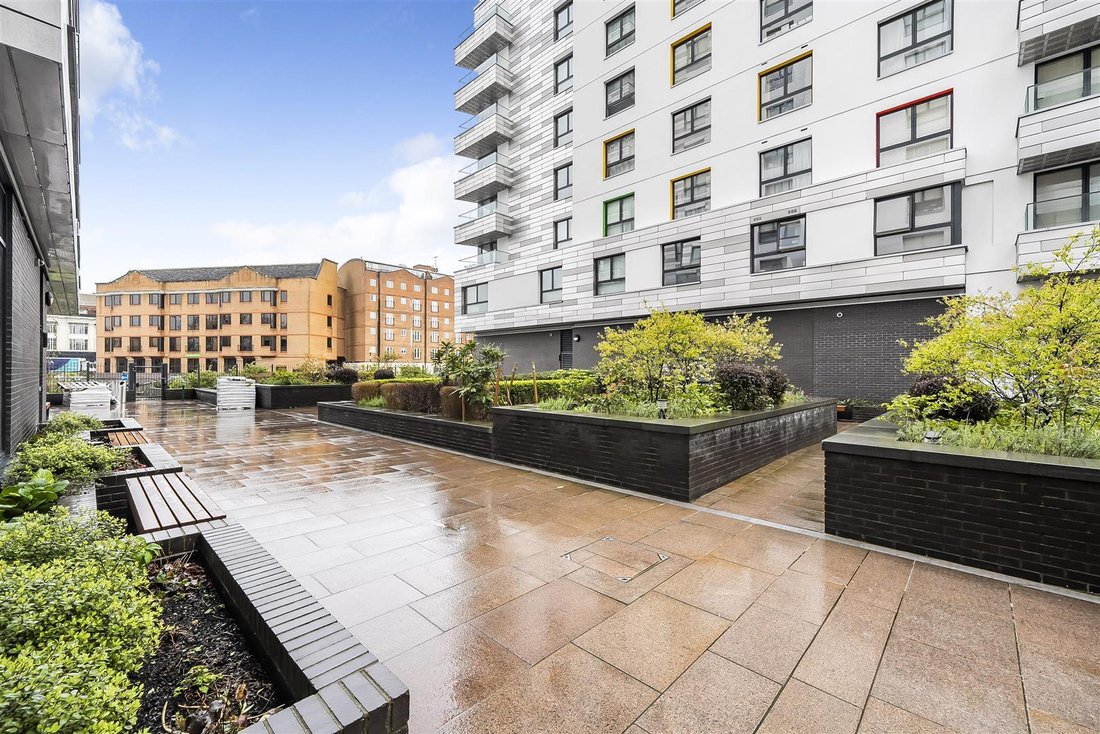 Apartment in Reading, England 2 - 17493864