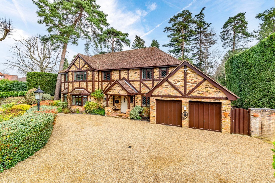 House in Pyrford Green, Woking, England 1 - 17492865