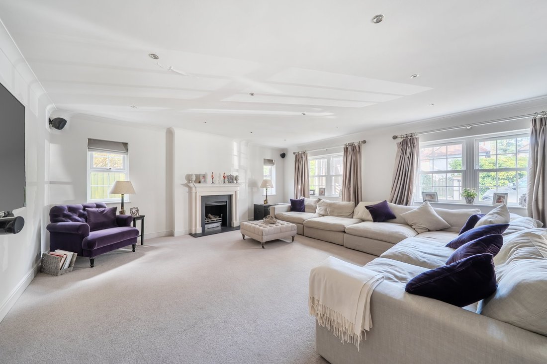 Casa en Pyrford Green, Woking, Inglaterra 2 - 17492910