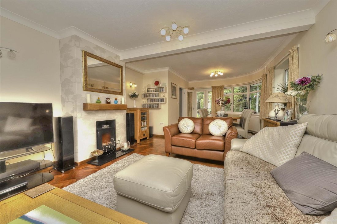 House in Ruislip Manor, Hillingdon, England 2 - 17493185