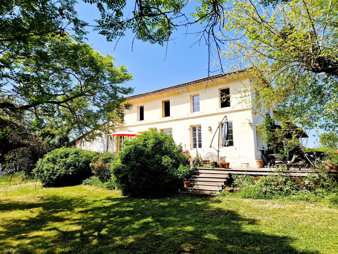 House in Castillon-la-Bataille, Nouvelle-Aquitaine, France 1 - 15312745