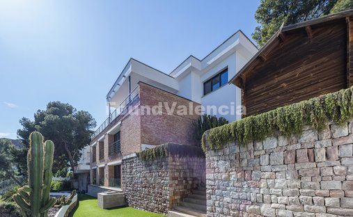 Villa in Sagunt / Sagunto, Valencian Community, Spain 1