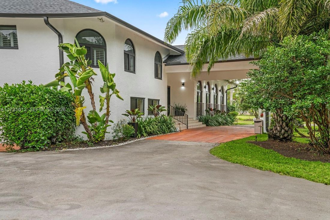 House in Miami, Florida, United States 3 - 16636735