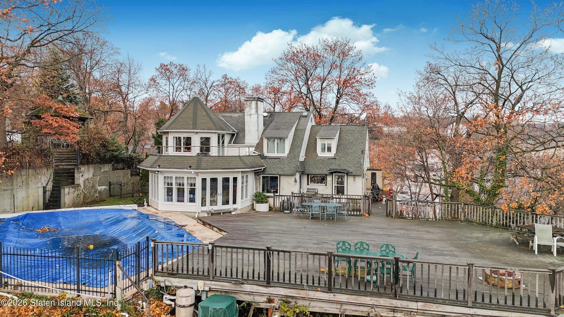 House in New York, New York, United States 1 - 17492606