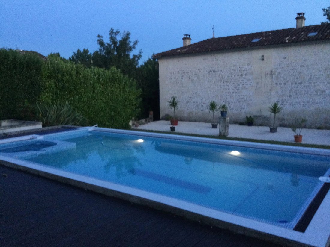 House in Saint-Fort-sur-Gironde, Nouvelle-Aquitaine, France 2 - 17493024