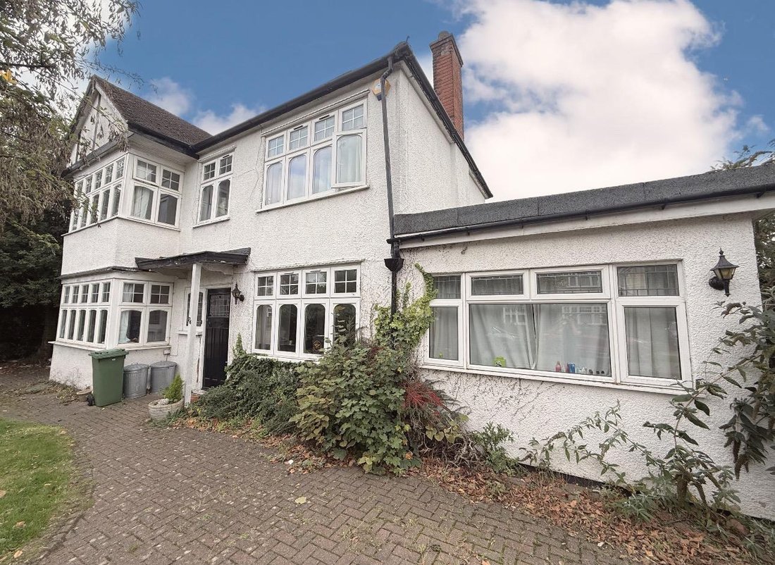 House in Eastcote Village, Hillingdon, England 1 - 17493020