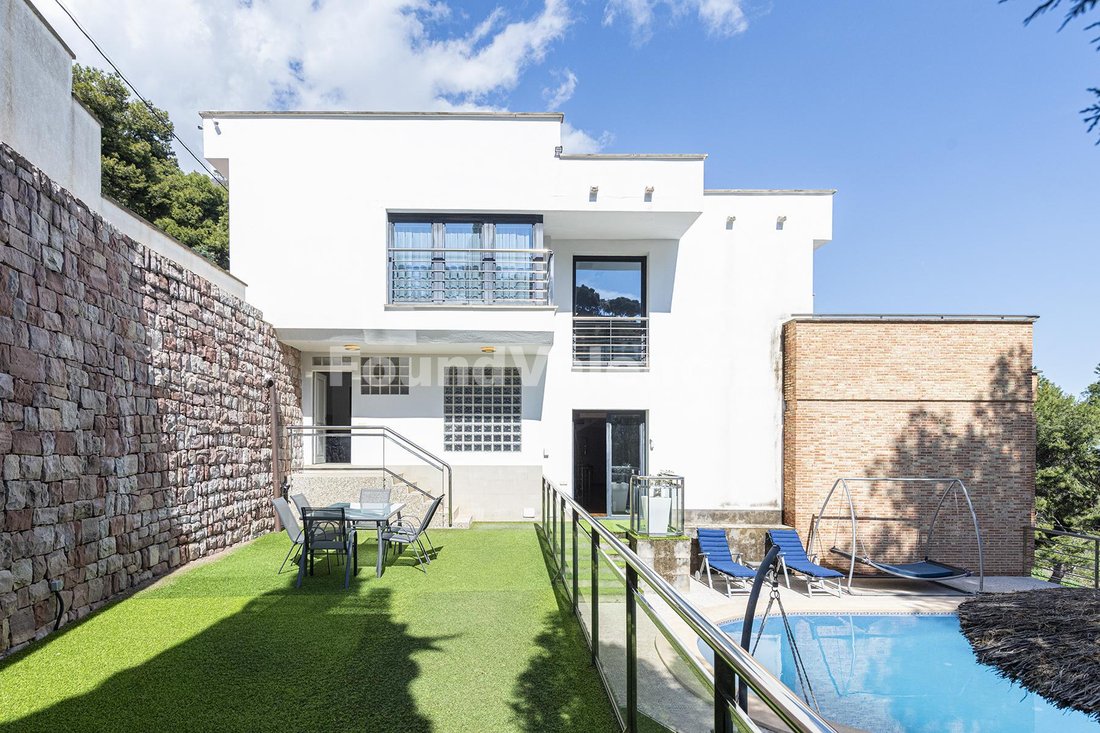 Villa in Sagunt / Sagunto, Valencian Community, Spain 3 - 17492575
