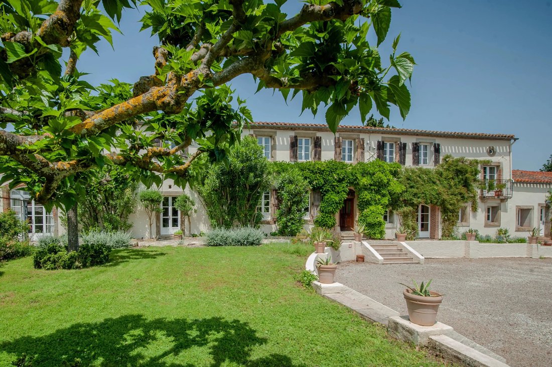 House in Carcassonne, Occitania, France 1 - 15414171
