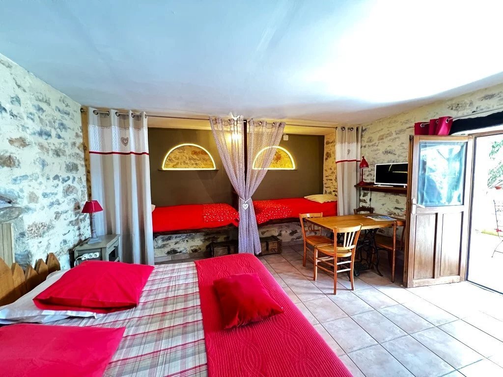 House in Saint-Cirq-Lapopie, Occitania, France 5 - 17494034