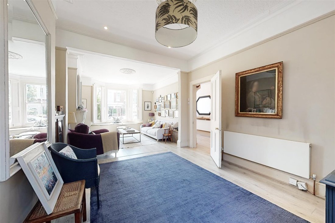 House in Turnham Green, Hounslow, England 5 - 17493485