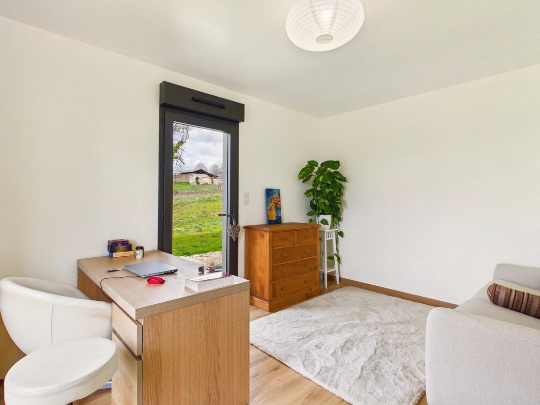 House in Saint-Germain-de-Belves, Nouvelle-Aquitaine, France 5 - 17494017