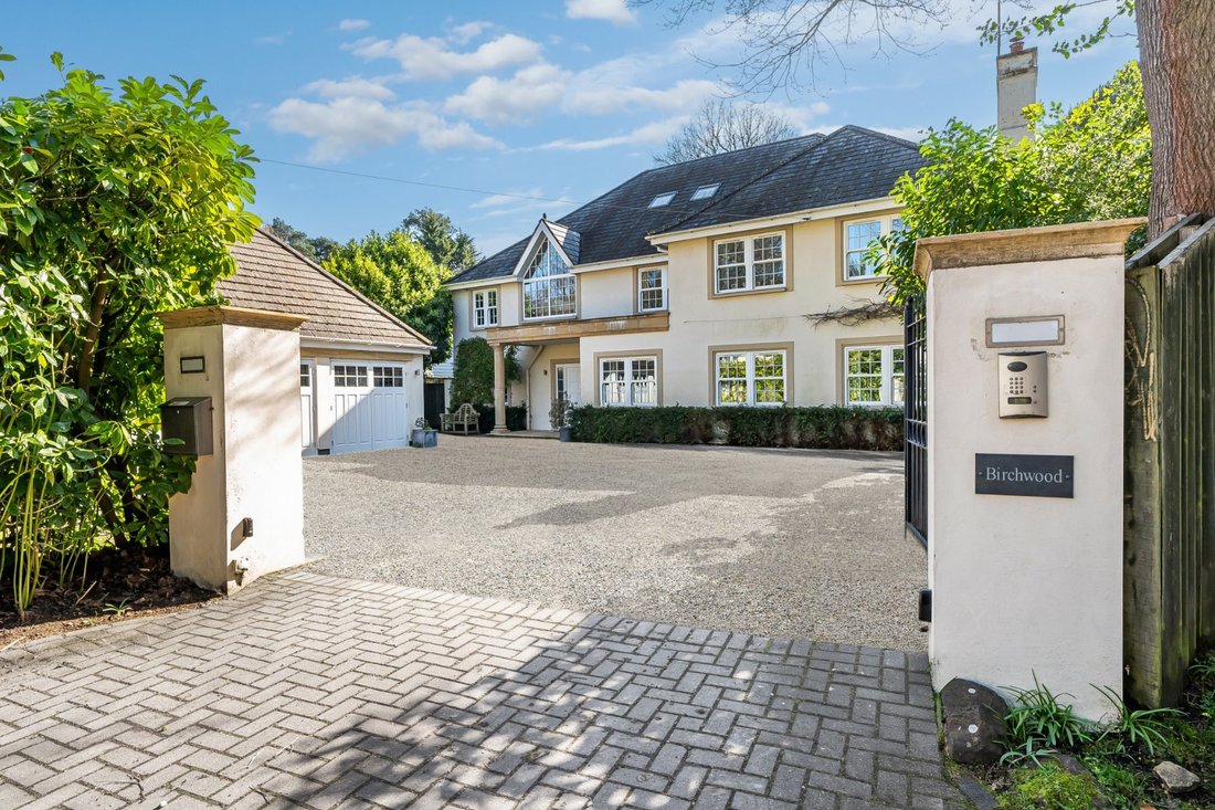 Casa en Pyrford Green, Woking, Inglaterra 1 - 17492910