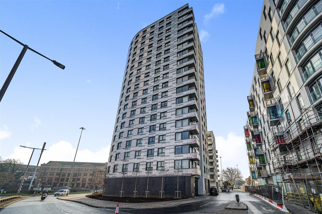Apartment in Reading, England 1 - 17493864