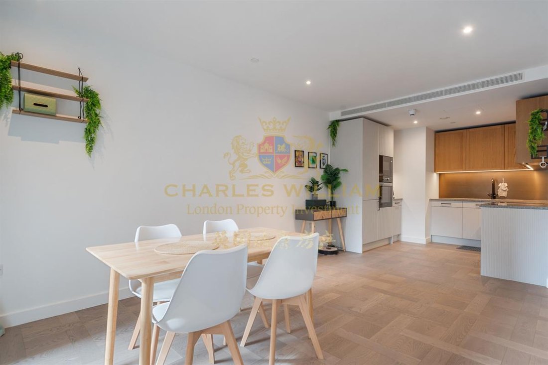 Apartment in Tower Hamlets, England 5 - 17492733