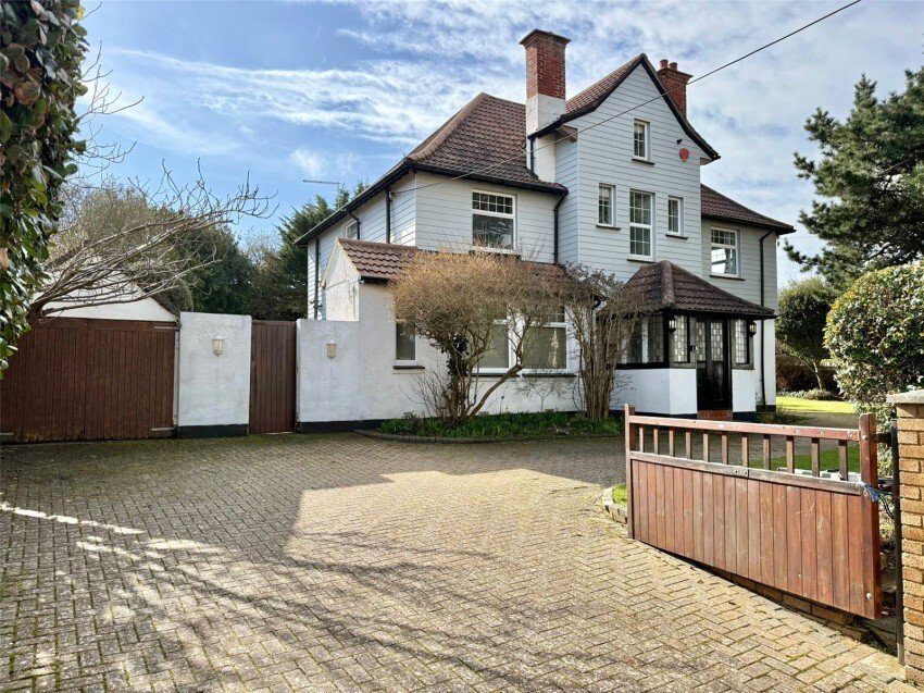 House in Lymington, England 1 - 17493699