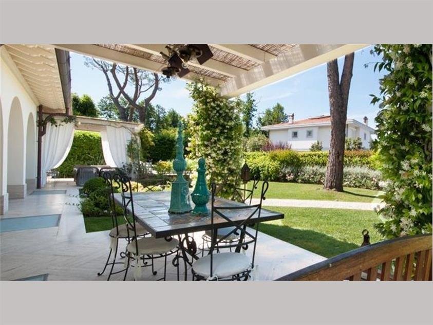 Villa in Center, Forte dei Marmi, Tuscany 4 - 16953750