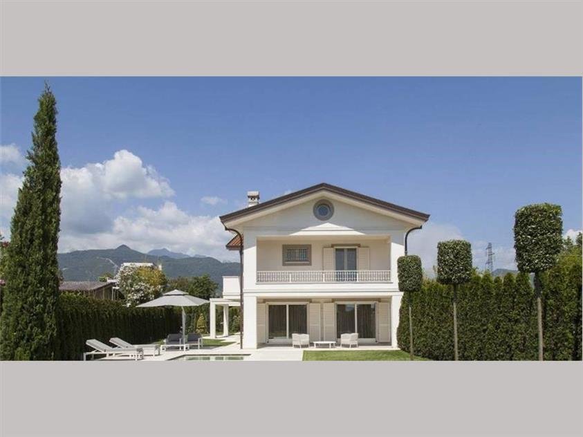 Villa in Center, Forte dei Marmi, Tuscany 1 - 17493894