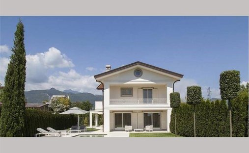 Villa in Center, Forte dei Marmi, Tuscany 1