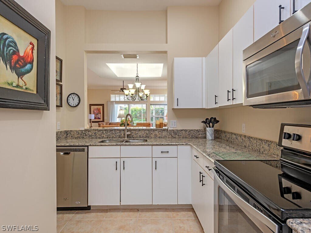Condo in Naples, Florida, United States 5 - 17492666