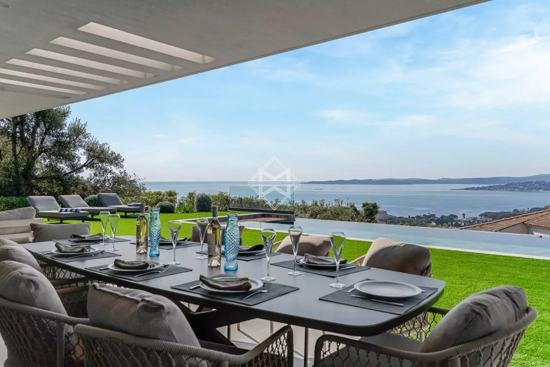 Villa in Ecarts, Roquebrune-sur-Argens, France 2 - 17274820