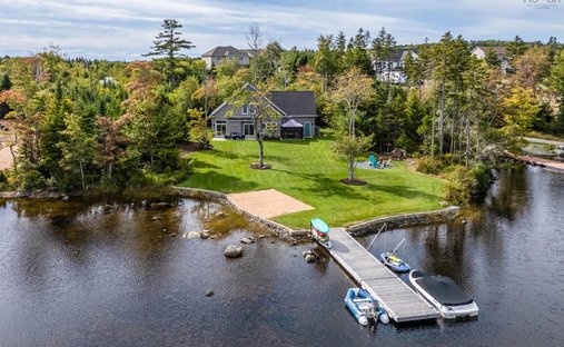 Casa a Porters Lake, Nuova Scozia, Canada 1