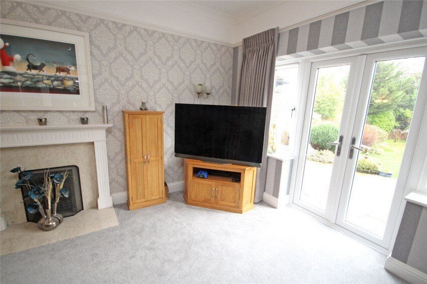 House in New Milton, England 5 - 17493893