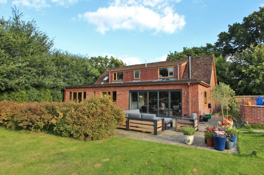House in Sway, England 3 - 17493857