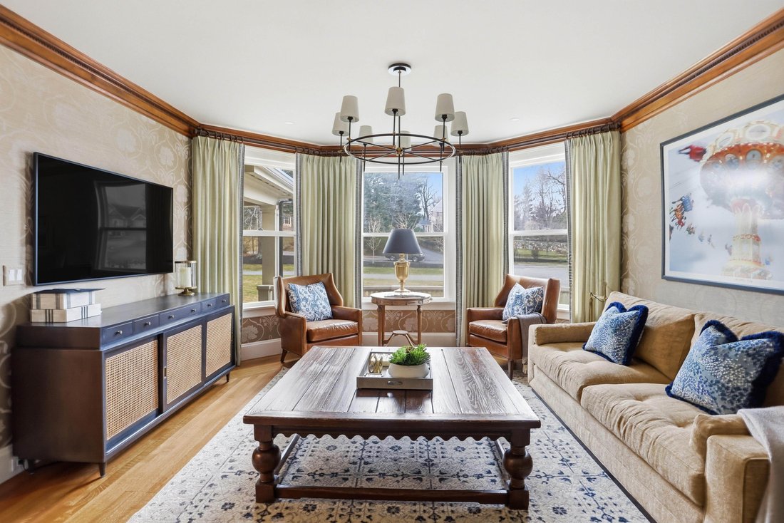 House in Lexington, Massachusetts, United States 4 - 17492511