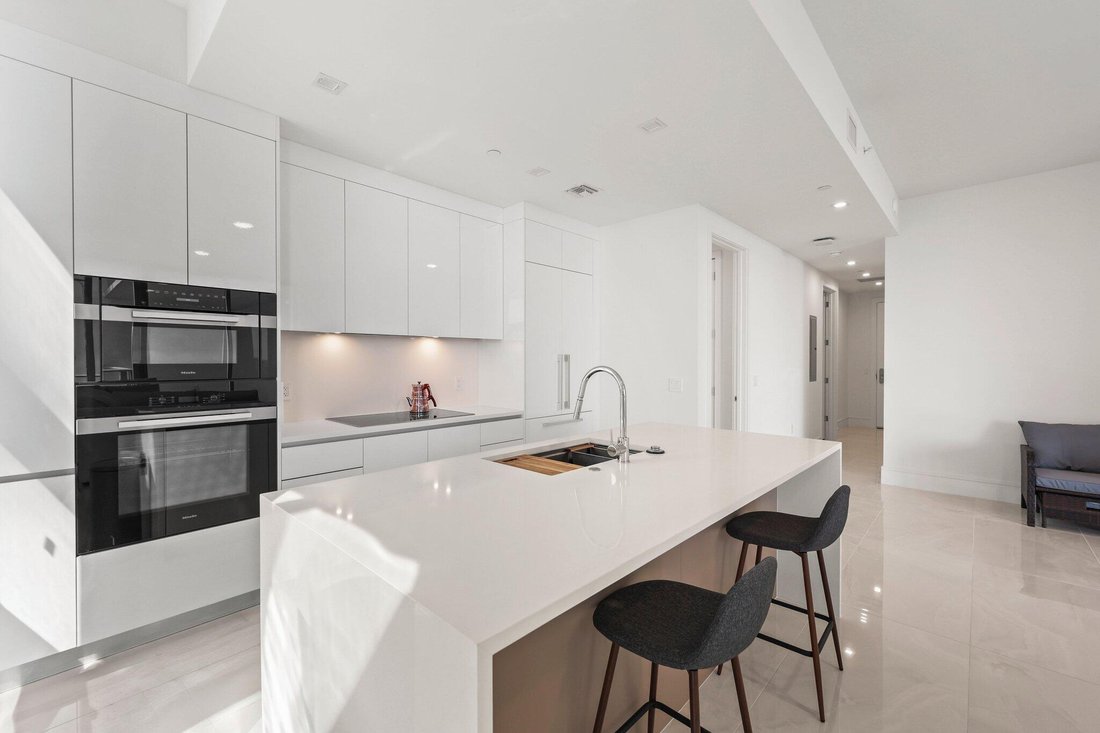 Condo in Lake Park, Florida, United States 5 - 17492702