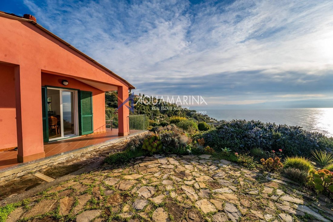 Villa in Cipressa, Liguria, Italy 5 - 17148813