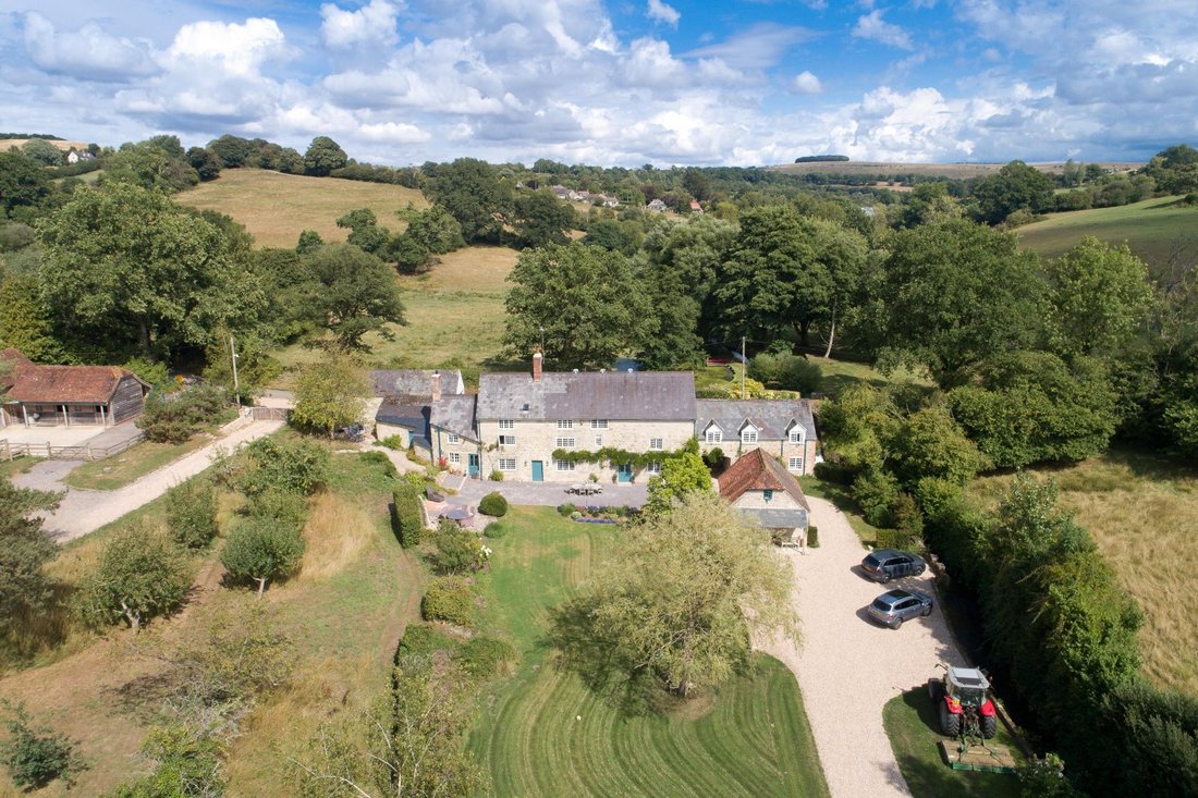 House in Dorset, England 2 - 17493393