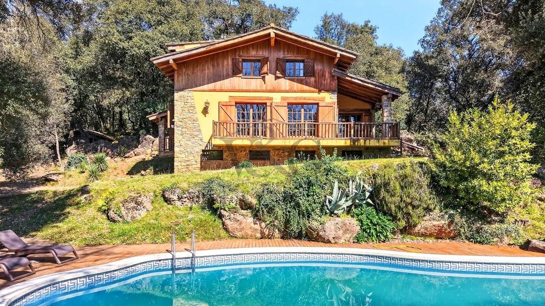 Villa in la Vall de Bianya, Catalonia, Spain 1 - 17128048