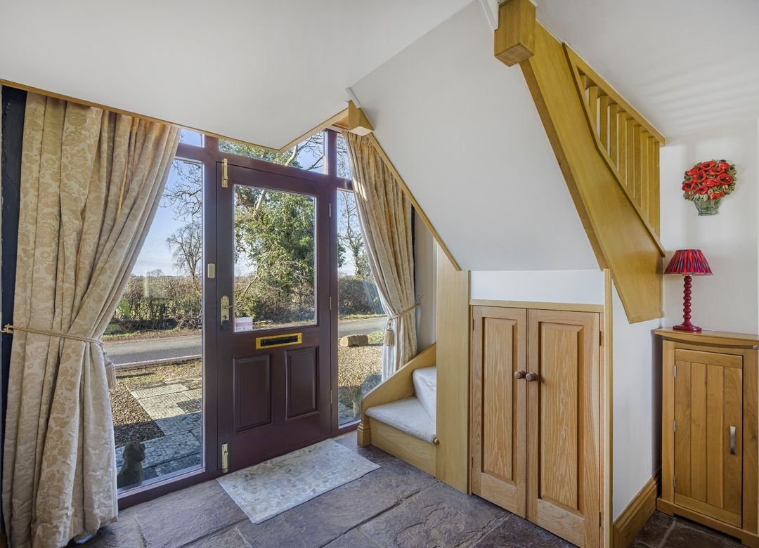 House in Woodmancote, Dursley, England 4 - 17493946