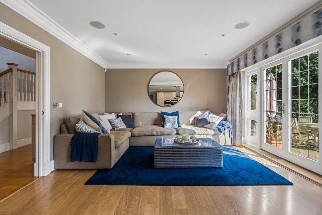 House in Chalfont Saint Peter, England 5 - 17494041
