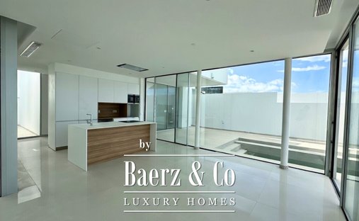Chalet in Costa Adeje, Adeje, Canary Islands 1