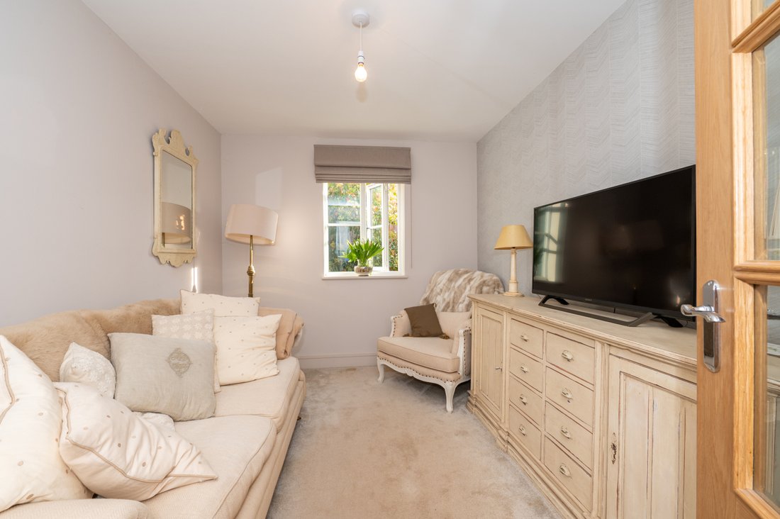 Bungalow in Feckenham, England 5 - 17492996