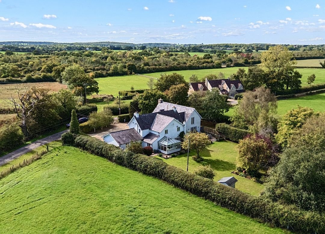 House in Wiltshire, England 3 - 17493826