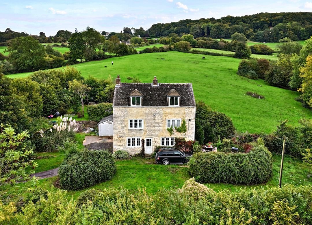 House in Stroud, England 2 - 17493761