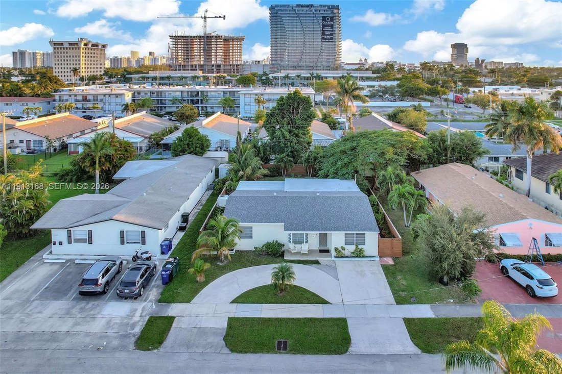 House in Hallandale Beach, Florida, United States 4 - 17202045