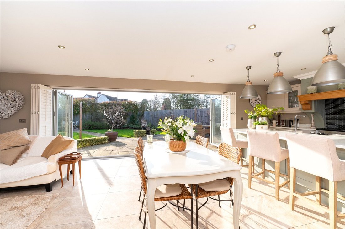 Bungalow in Feckenham, England 3 - 17492996