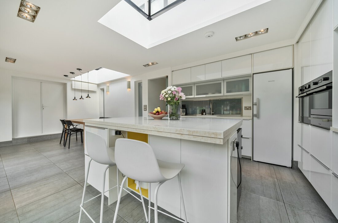 House in High Barnet, Barnet, England 3 - 16939155