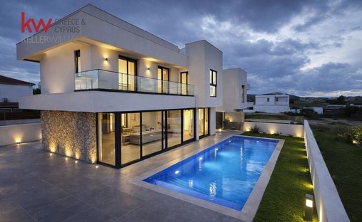 Villa in Pyla, Larnaca, Cyprus 1