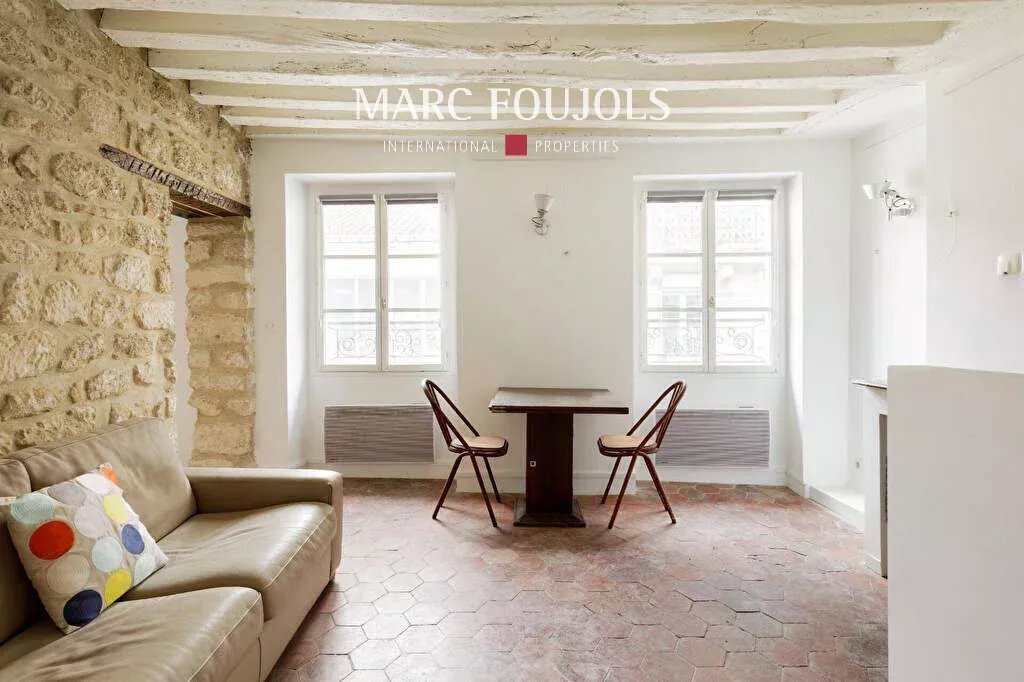 Apartment in Saint Germain des Prés, Paris 6e Arrondissement, Paris 4 - 17493976