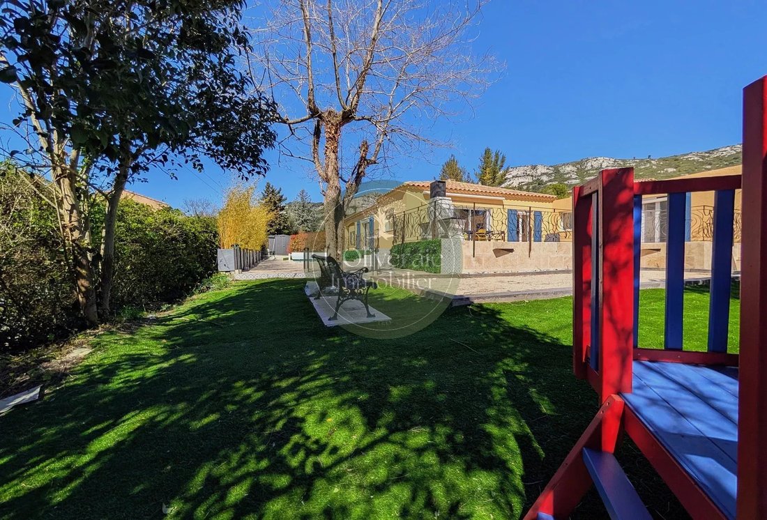 House in La Bouilladisse, Provence-Alpes-Côte d'Azur, France 1 - 17493792