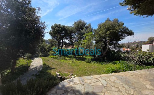 Land in Penteli, Attica, Greece 1