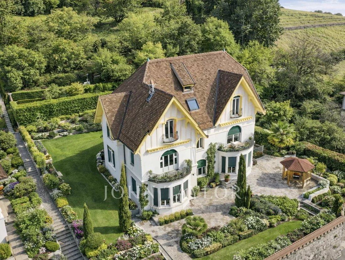 Villa in Montreux, Vaud, Switzerland 1 - 15277212